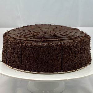 Chocolate Fudge Cake {V}